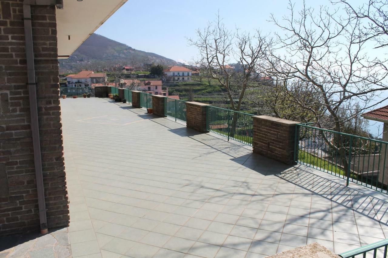 הוילה אג'רולה Casa Annuccia מראה חיצוני תמונה