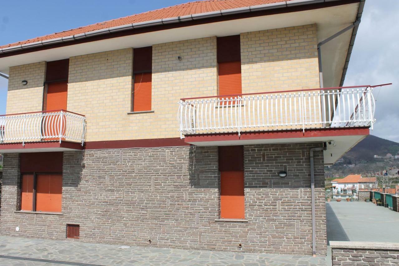 הוילה אג'רולה Casa Annuccia מראה חיצוני תמונה