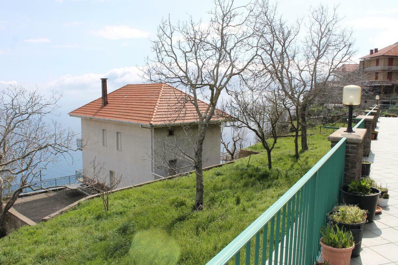 הוילה אג'רולה Casa Annuccia מראה חיצוני תמונה